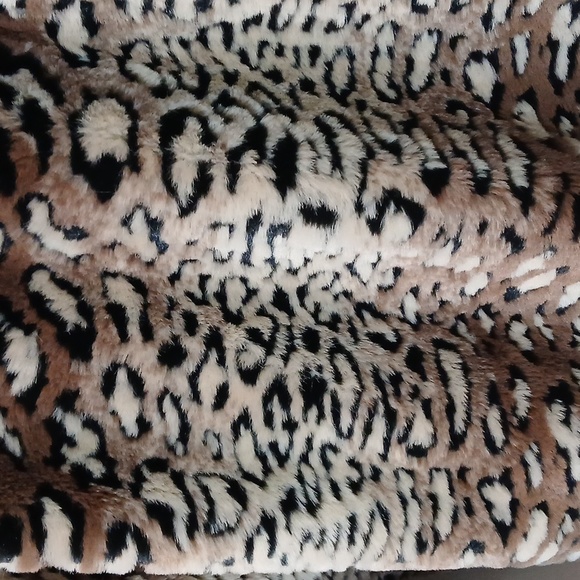 Pleasant Pheasant  faux fur jacket Animal Print GUC, Luxury,Mob Wife, Old Money - Picture 12 of 12